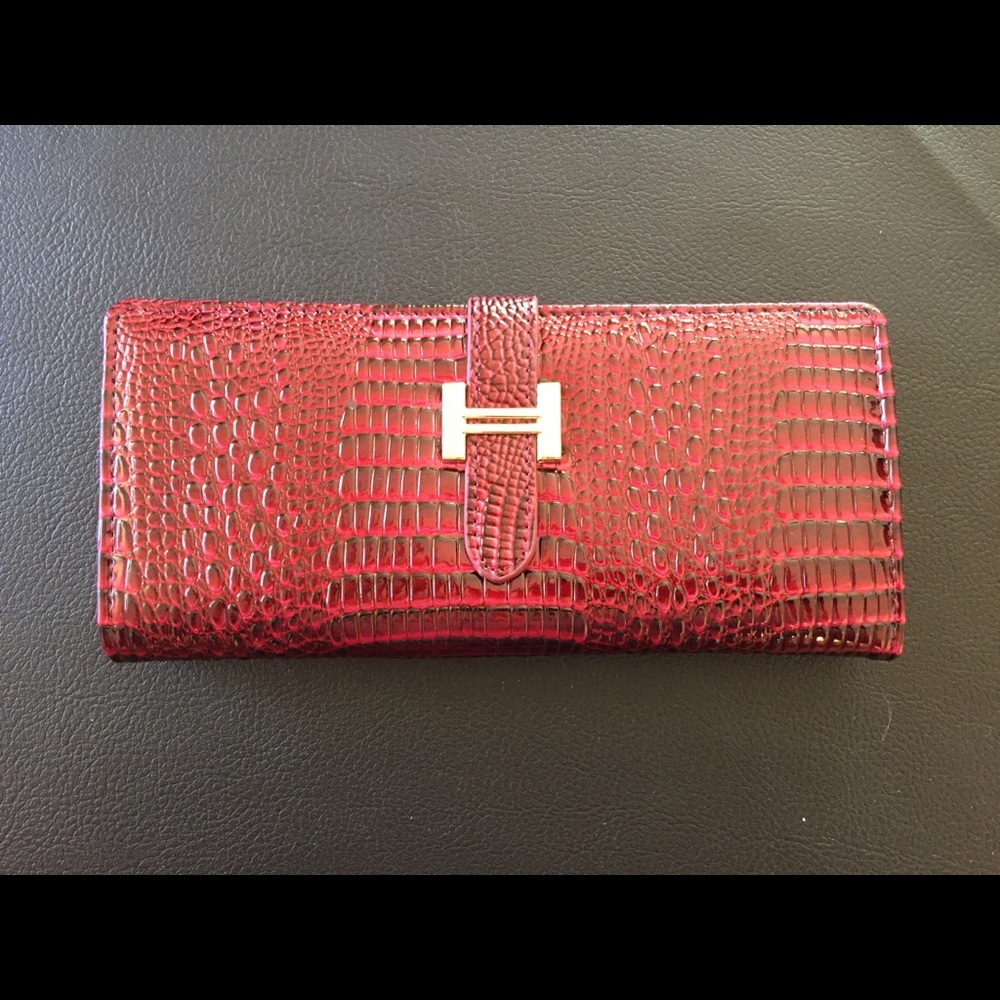 Red Wallet